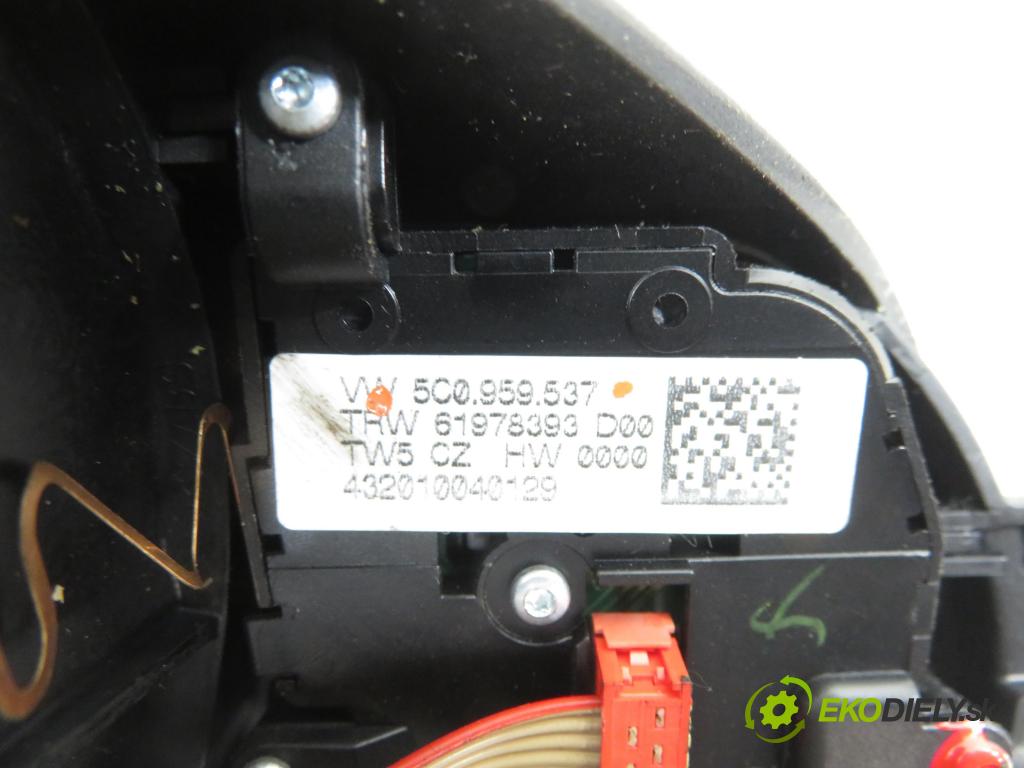 VW TIGUAN (5N_) SUV 2011 103,00 2.0 TDI 4motion - CFFB 1968,00 Ovládač rádia 5K0959542A ; 5C0959537 ; 5C0959538A