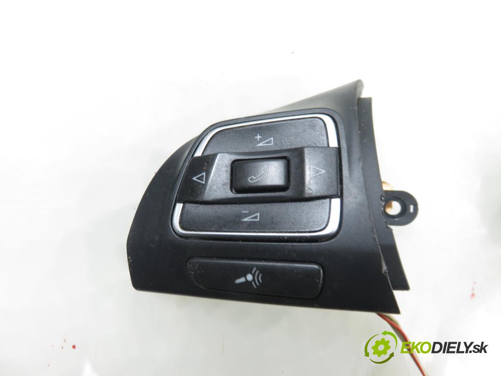 VW TIGUAN (5N_) SUV 2011 103,00 2.0 TDI 4motion - CFFB 1968,00 Ovládač rádia 5K0959542A ; 5C0959537 ; 5C0959538A