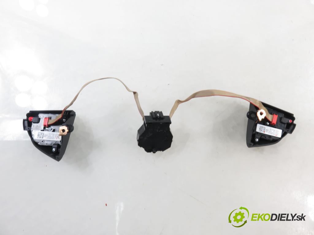 VW TIGUAN (5N_) SUV 2011 103,00 2.0 TDI 4motion - CFFB 1968,00 Ovládač rádia 5K0959542A ; 5C0959537 ; 5C0959538A