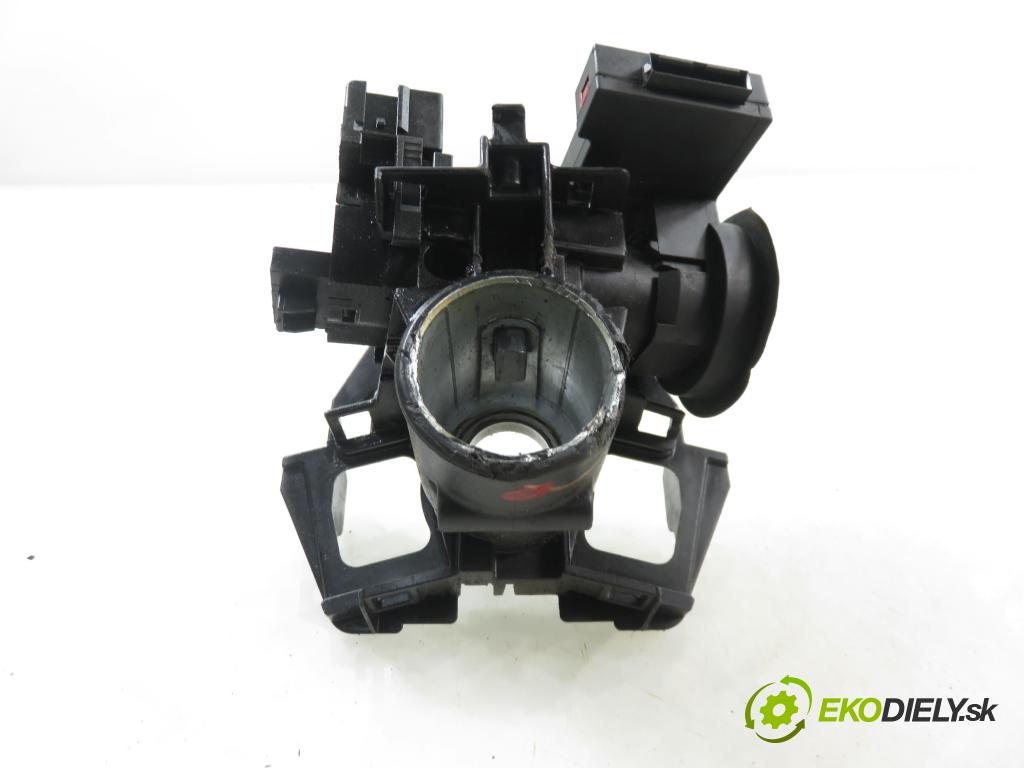 OPEL CORSA C (X01) HB 2002 55,00 1.7 DTI - Y 17 DT 1686,00 spinačka 24445098 ; 5WK4763 (Spínacia skrinka)