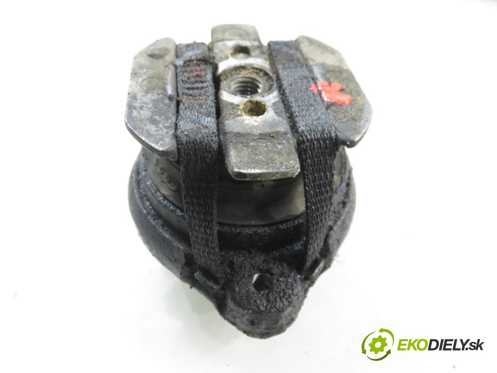 AUDI A6 Avant (4B5, C5) KOMBI 2001 220,00 4.2 quattro - ASG 4172,00 AirBag prevodovky 4B3399151