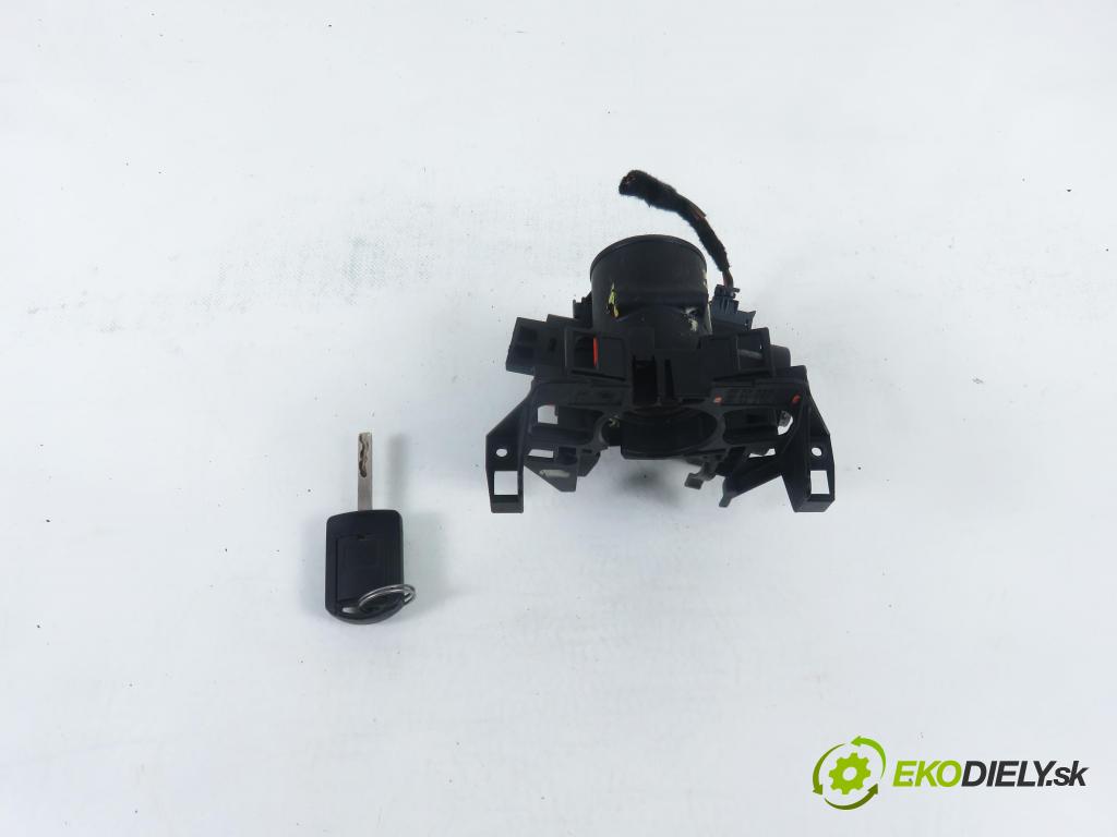 OPEL MERIVA A nadwozie wielkoprzestrzenne (MPV) (X03) HB 2005 74,00 1.7 CDTI 100 - Z 17 DTH 1686,00 spinačka 90589389 ; 5WK47631 (Spínacia skrinka)