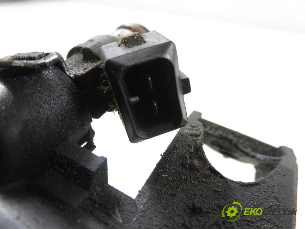 RENAULT KANGOO (KC0/1_) KOMBIVAN 2007 55,00 1.2 16V (KC05, KC06, KC03, KC0T, KC0W, KC1D) - D4F 1149,00 lišta vstřikovací 8200286064 ; 8200292590 ; 0280158046 (Vstřikovací lišta)