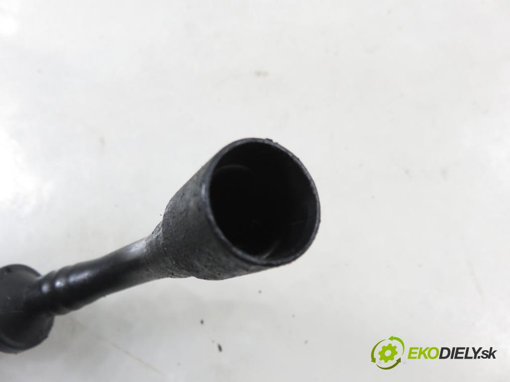 VW GOLF V (1K1) HB 2004 55,00 1.4 16V - BCA 1390,00 rúrka do serva 1K0612041AH