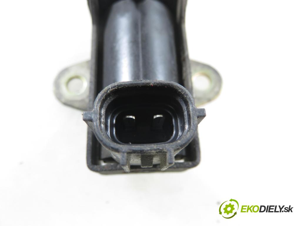 TOYOTA RAV 4 II (_A2_) SUV 2003 85,00 2.0 D-4D 4WD 116 - 1CD-FTV 1995,00 ELEKTROVENTIL: VAKUUM: 2581927040 ; 1397000770