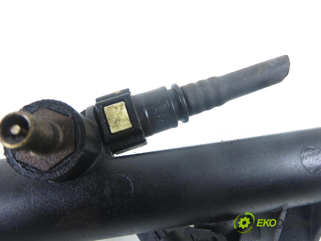 PEUGEOT 307 CC (3B) C/C 2006 0,00 2.0 16V - RFJ (EW10A) 1997,00 lišta vstřikovací 9628084680 (Vstřikovací lišta)