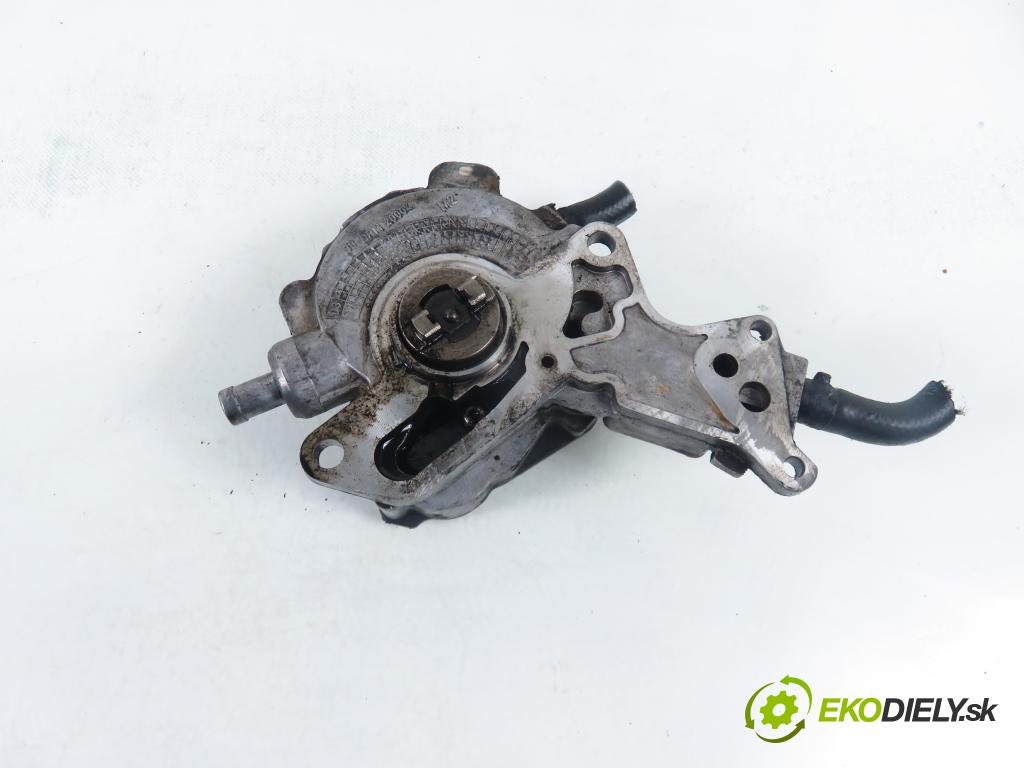 VW PASSAT B6 (3C2) SEDAN 2006 77,00 1.9 TDI PD 105 - BKC 1896,00 Pumpa vákuová 038145209K