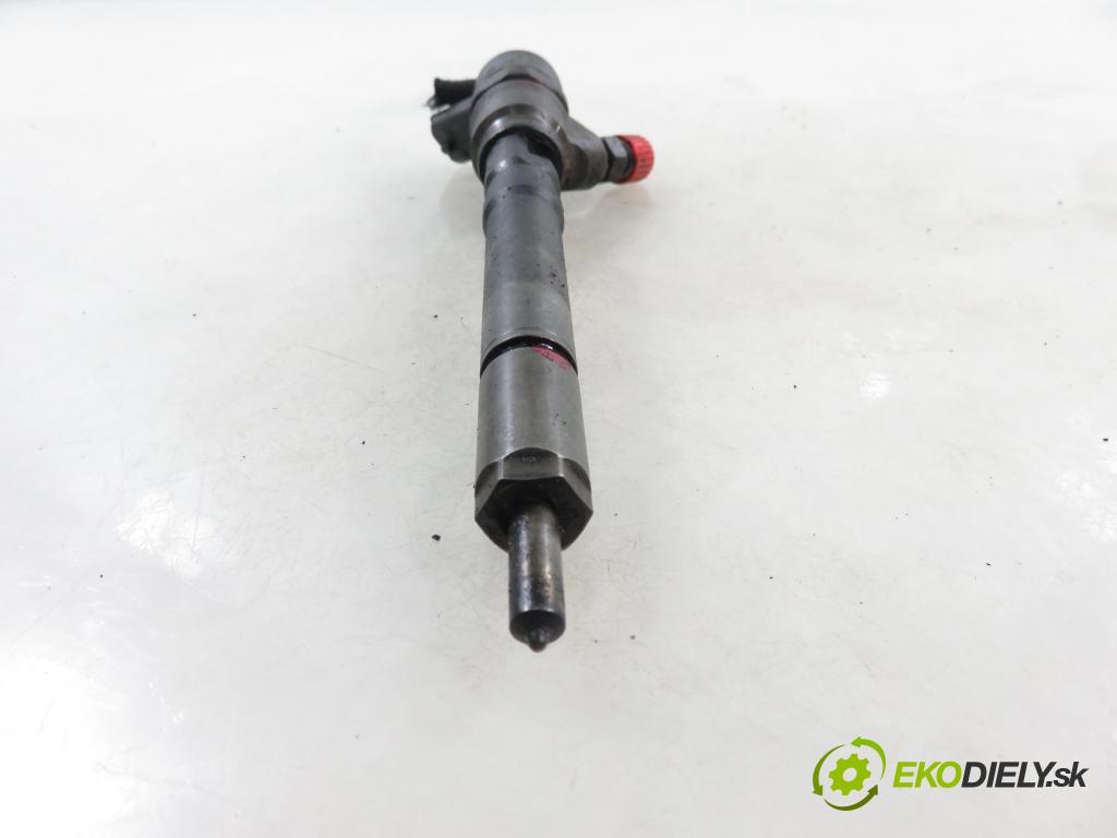 HYUNDAI TRAJET (FO) MINIVAN 2006 83,00 2.0 CRDi 113 1991,00 vstrekovač 3380027010 ; 0445110064 (Vstrekovač paliva)