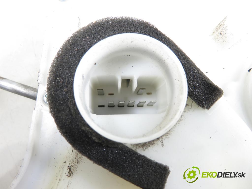 SUZUKI SWIFT III (MZ, EZ) HB 2009 68,00 1.3 92 - M13A 1328,00 zámok