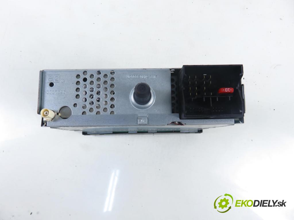 CITROEN C4 Picasso I (UD_) MINIVAN 2008 80,00 1.6 HDi 16V 109 - 9HZ 1560,00 RADIO CD 96646223XT
