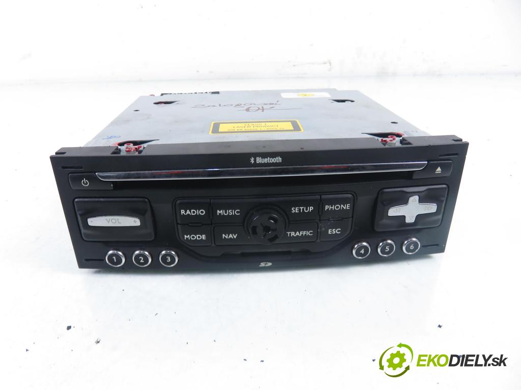 CITROEN C4 Picasso I (UD_) MINIVAN 2010 80,00 1.6 HDi 16V 109 - 9HZ 1560,00 RADIO CD 96737708XT