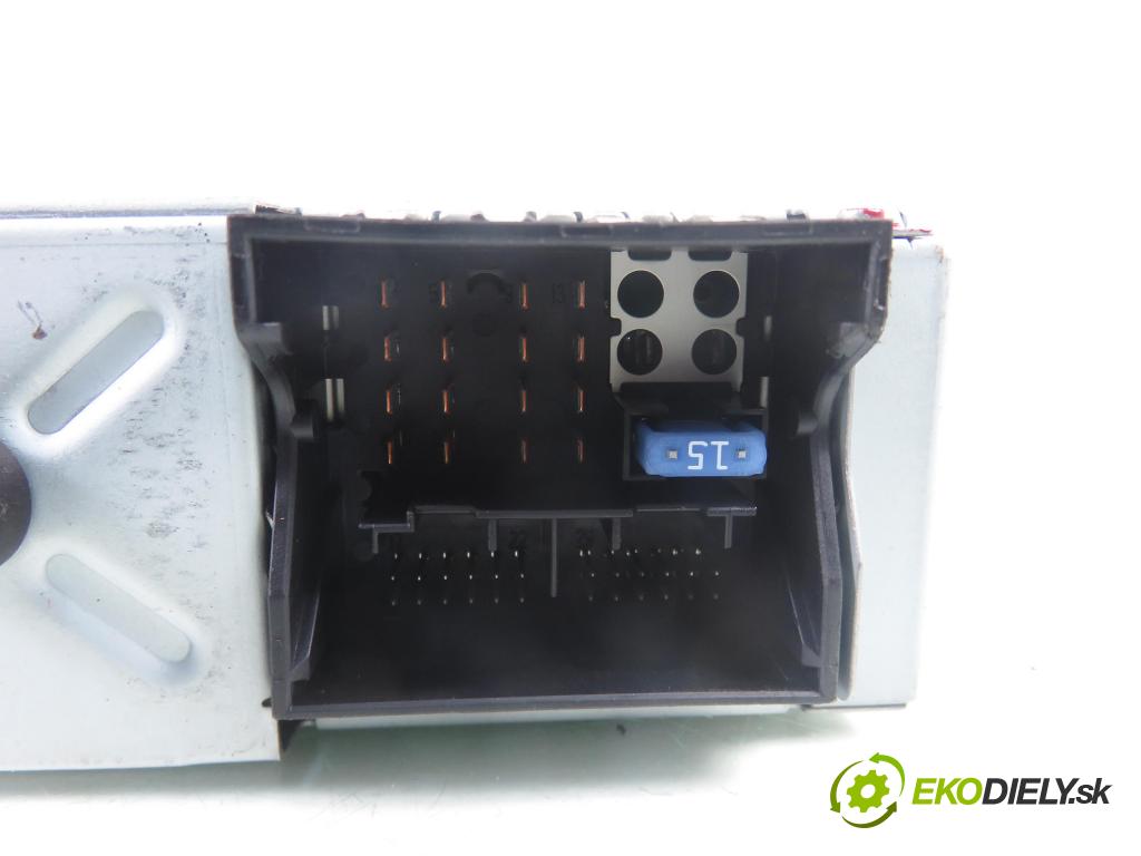 CITROEN C4 Picasso I (UD_) MINIVAN 2010 80,00 1.6 HDi 16V 109 - 9HZ 1560,00 RADIO CD 96737708XT