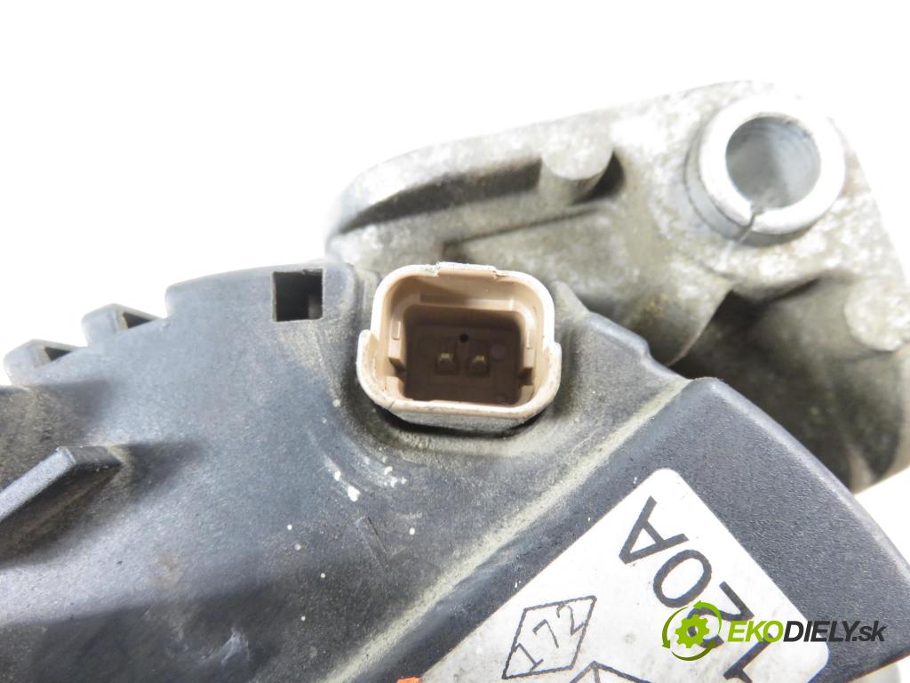 RENAULT SCENIC I (JA0/1_) MINIVAN 2001 59,00 1.9 dTi 80 - F9Q 744 1870,00 Alternátor 8200054588 ; SG10B019 (Alternátor)