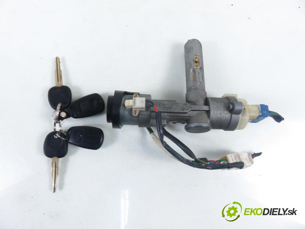 HYUNDAI SANTA FÉ I (SM) SUV 2001 83,00 2.0 CRDi 4x4 113 - D4EA 1991,00 spinačka  (Spínacia skrinka)