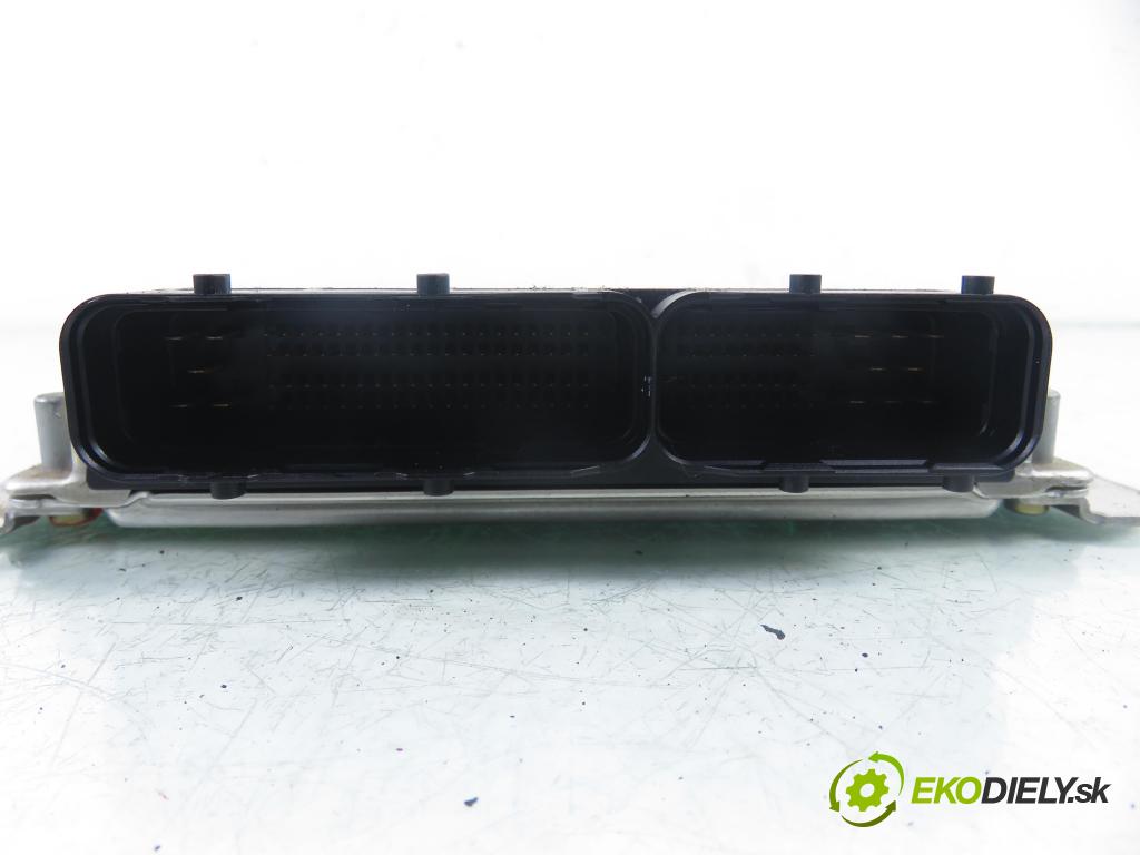 HYUNDAI SANTA FÉ I (SM) SUV 2001 83,00 2.0 CRDi 4x4 113 - D4EA 1991,00 Riadiaca jednotka Motor 0281010315 ; 3910127250