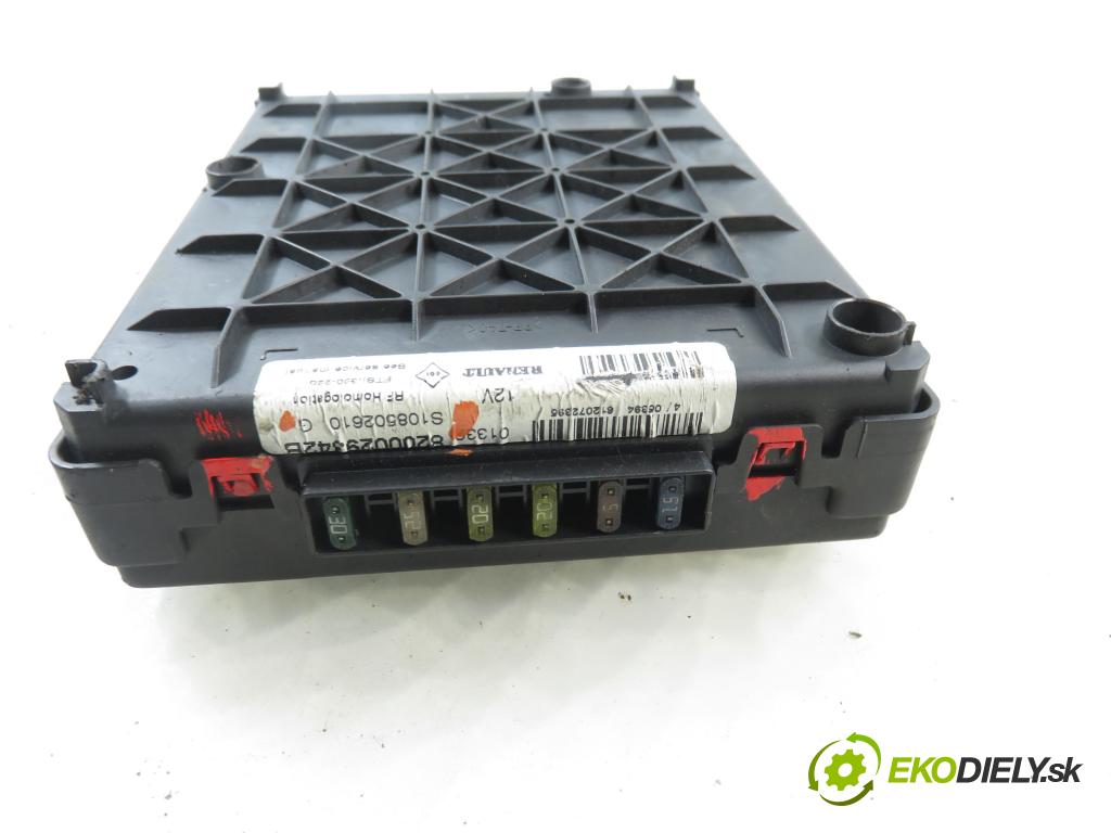 RENAULT SCENIC I (JA0/1_) MINIVAN 2001 59,00 1.9 dTi 80 - F9Q 744 1870,00 MODUL BSI 8200029342B ; S108502610G