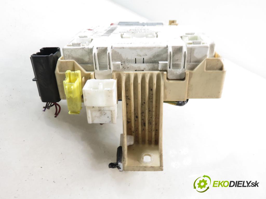 SUZUKI SWIFT III (MZ, EZ) HB 2009 68,00 1.3 92 - M13A 1328,00 MODUL BSI 3677072KB1