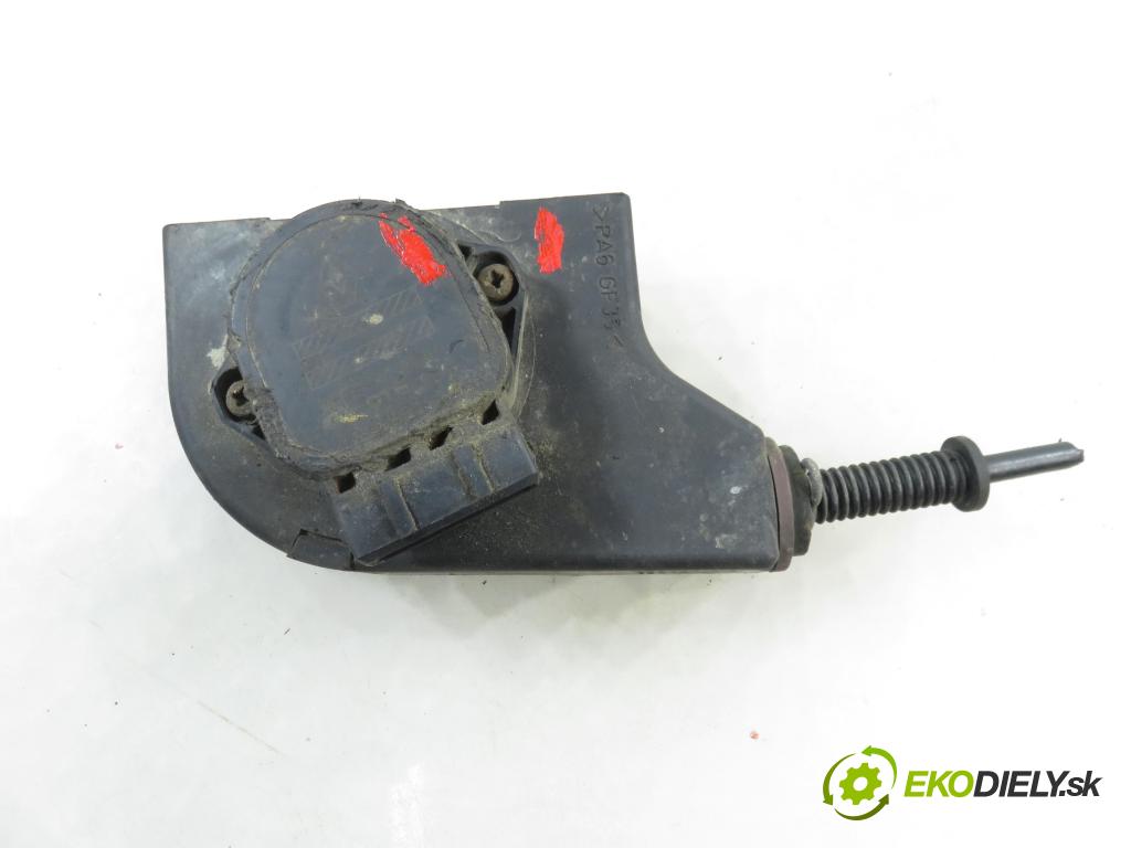 RENAULT SCENIC I (JA0/1_) MINIVAN 2001 59,00 1.9 dTi 80 - F9Q 744 1870,00 Potenciometer plynu 7700431918 (Potenciometer plynového pedálu)