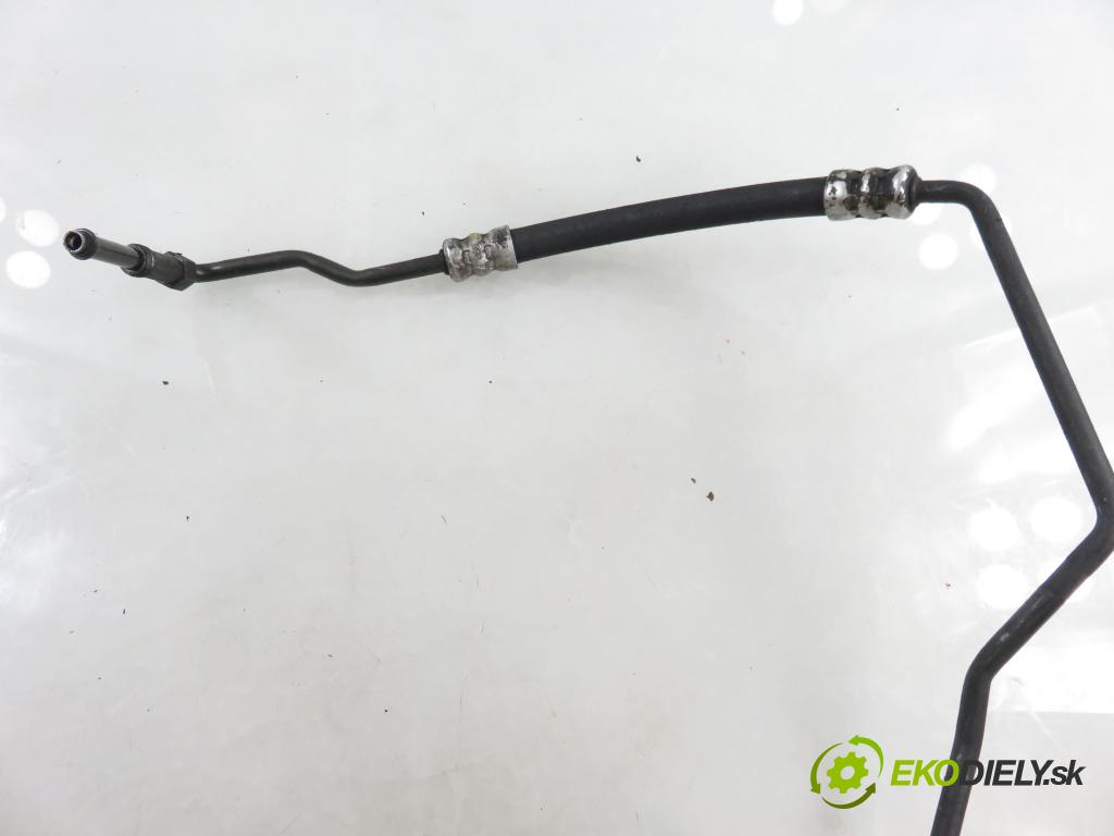 PEUGEOT 206 liftback (2A/C) HB 2002 55,00 1.4 75 - KFW 1360,00 rúrka / Rúra servočerpadlo 9638222480