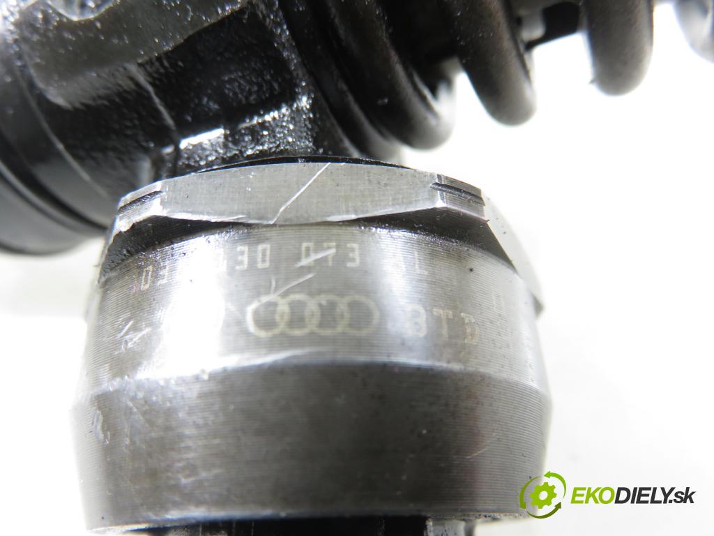 SEAT LEON (1M1) HB 2002 110,00 1.9 TDI PD 150 - ARL 1896,00 Vstrekovač 038130073AL ; 0414720039 (Vstrekovač paliva)