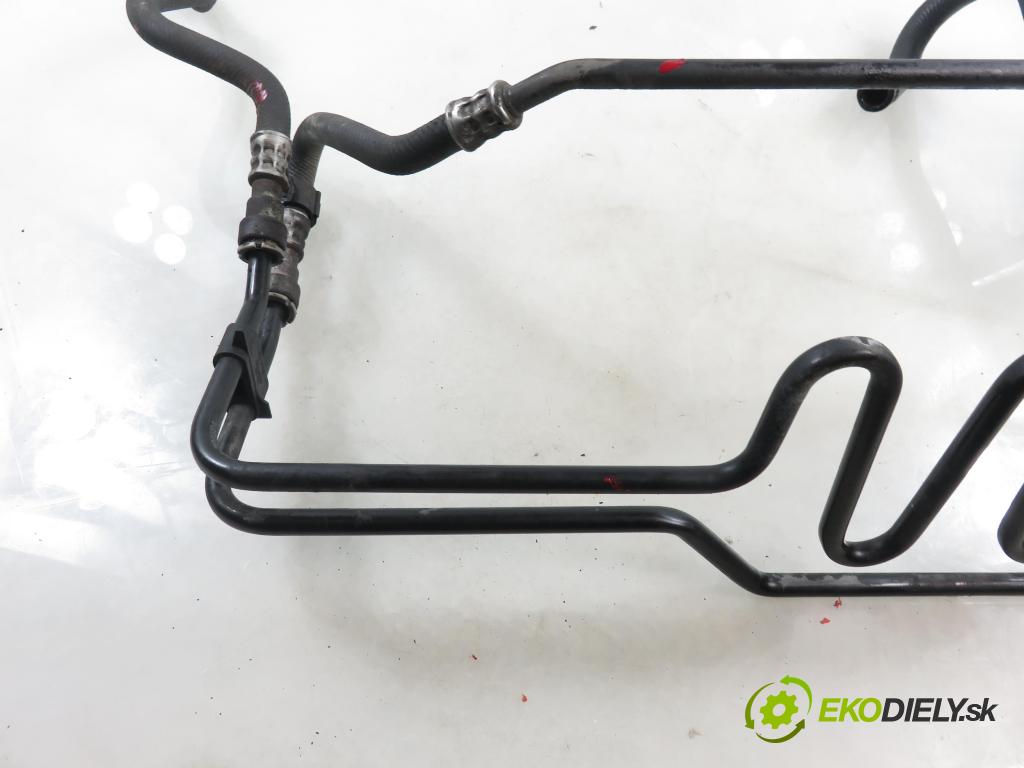 BMW 3 (E90) SEDAN 2005 95,00 318 i 129 - N46 B20 B 1995,00 rúrka / Rúra servočerpadlo