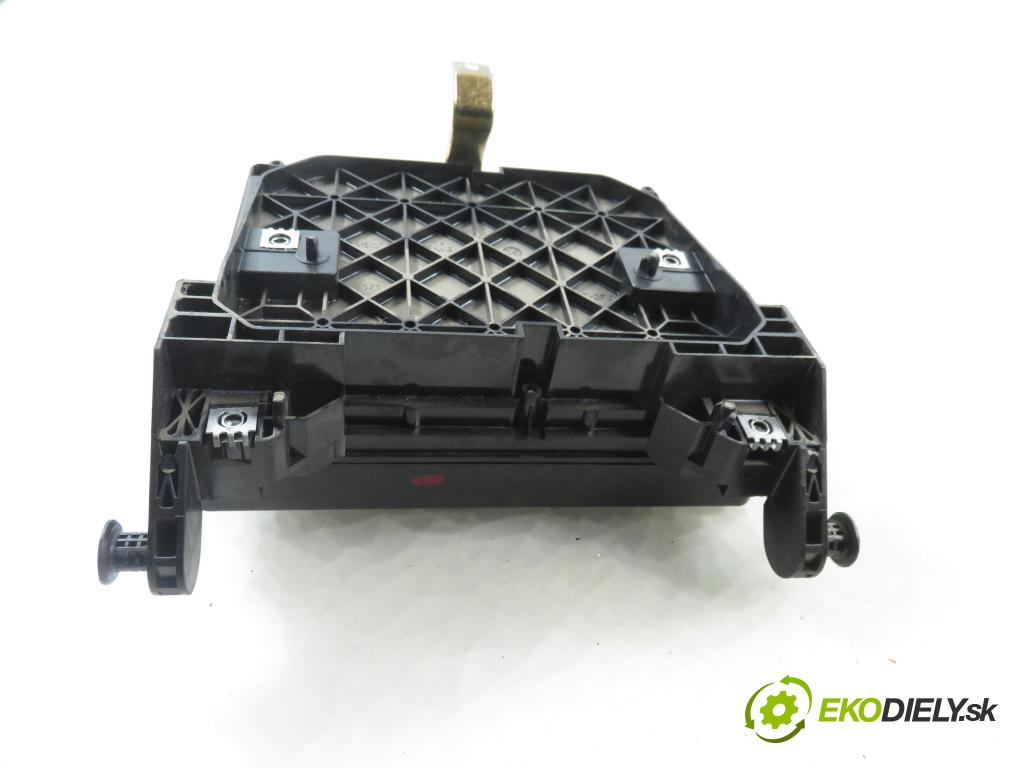 FORD GALAXY (WGR) MINIVAN 2006 103,00 2.3 16V - E5SB 2295,00 MODUL BSI S120042300D ; 7M3962258AM ; 5M2114B205CA