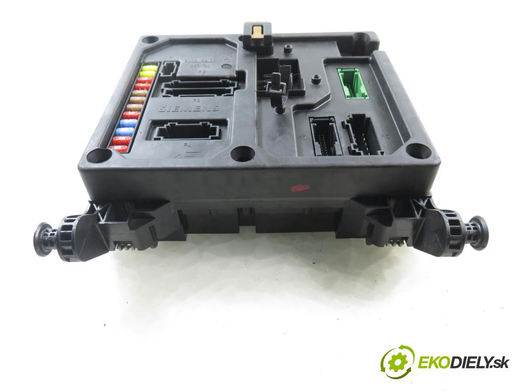 FORD GALAXY (WGR) MINIVAN 2006 103,00 2.3 16V - E5SB 2295,00 MODUL BSI S120042300D ; 7M3962258AM ; 5M2114B205CA