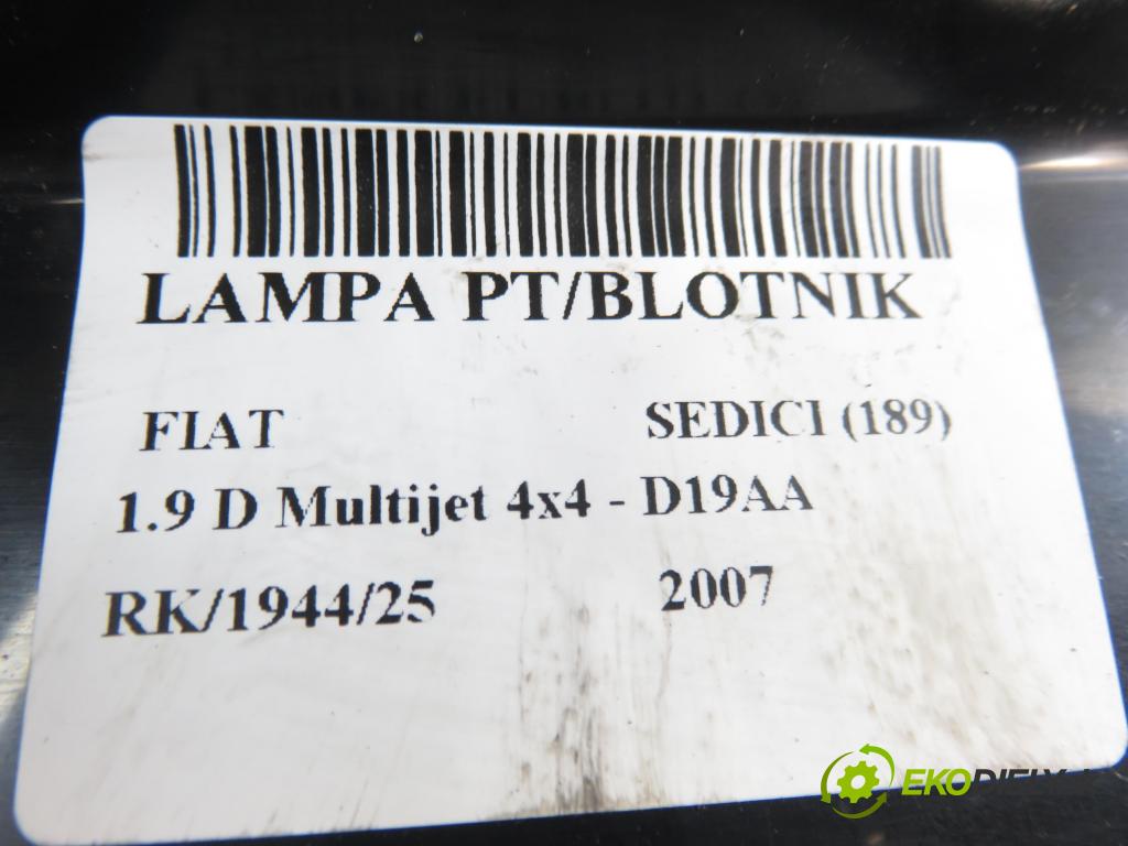 FIAT SEDICI (189_) CROSSOVER 2007 88,00 1.9 D Multijet 120 4x4 - D19AA 1910,00 Svetlo pravé zadné 