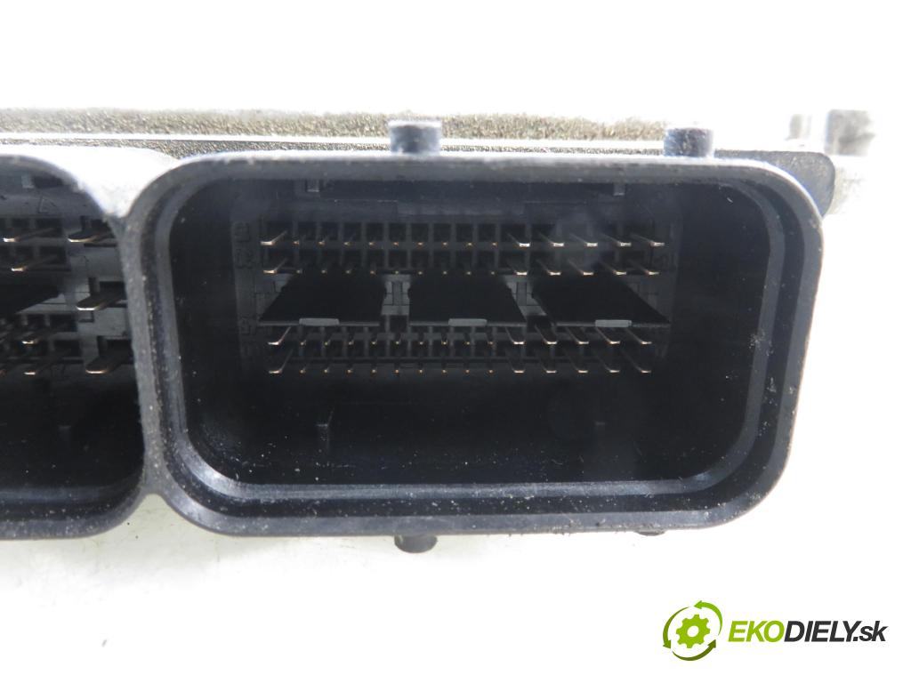 FIAT SEDICI (189_) CROSSOVER 2007 88,00 1.9 D Multijet 120 4x4 - D19AA 1910,00 Riadiaca jednotka Motor 0281012992 ; 55204652