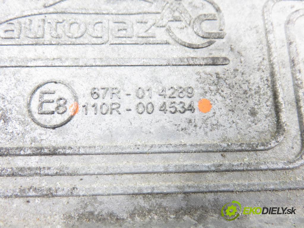 AUDI A6 Avant (4B5, C5) KOMBI 2001 220,00 4.2 quattro - ASG 4172,00 Riadiaca jednotka LPG 110R004534