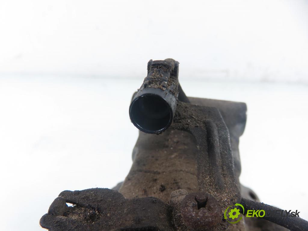 SUZUKI SWIFT III (MZ, EZ) HB 2009 68,00 1.3 92 - M13A 1328,00 KOMPRESOR: klimatizace 9520163JA1 (Kompresor klimatizace)