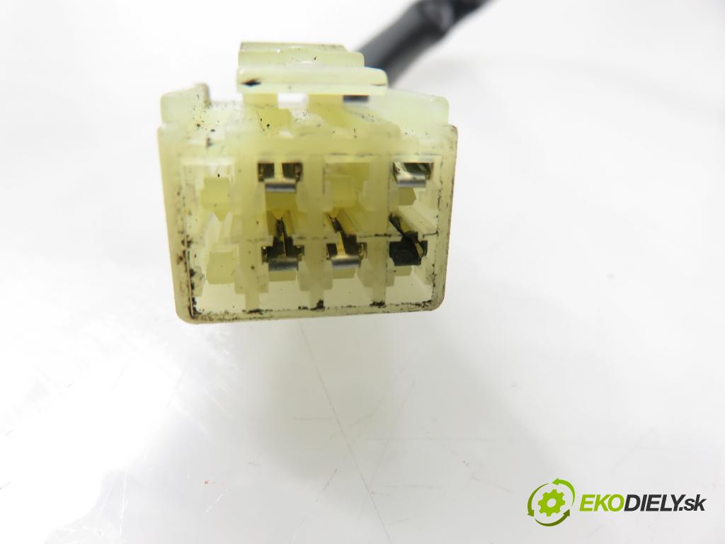 FIAT SEDICI (189_) CROSSOVER 2007 88,00 1.9 D Multijet 120 4x4 - D19AA 1910,00 Spätné zrkadlo