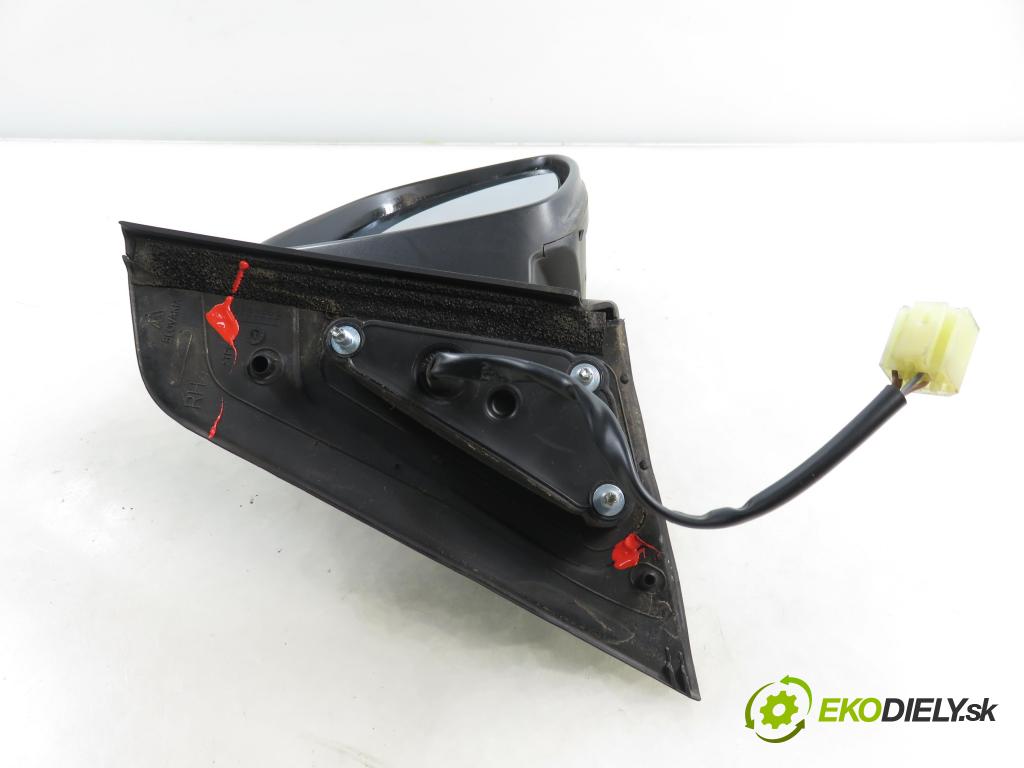 FIAT SEDICI (189_) CROSSOVER 2007 88,00 1.9 D Multijet 120 4x4 - D19AA 1910,00 Spätné zrkadlo