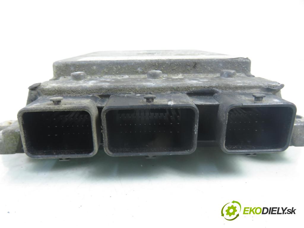 FORD TRANSIT Furgon (FA_ _) FURGON 2012 92,00 2.2 TDCi - CYFB 2198,00 Riadiaca jednotka Motor 6C1112A650AP