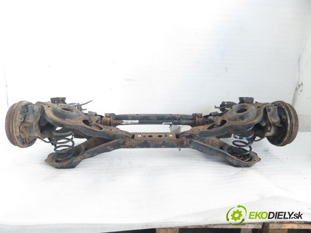 FORD FOCUS III HB 2016 77,00 1.6 Ti VCT 105 - IQDC 1596,00 zadné