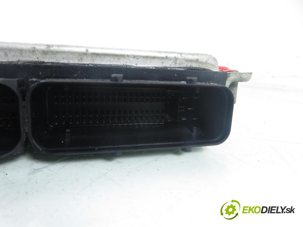 SEAT LEON (1M1) HB 2000 81,00 1.9 TDI 110 - ASV 1896,00 Riadiaca jednotka Motor 038906012FK ; 0281010683