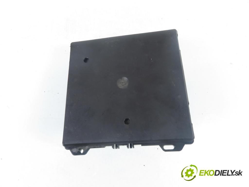 VW POLO (9N_) HB 2002 55,00 1.4 TDI PD 75 - AMF 1422,00 MODUL komfortu 6q1937049c ; 5WK48212C