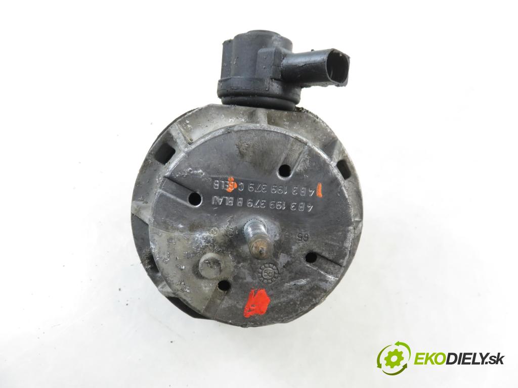 AUDI A6 Avant (4B5, C5) KOMBI 2001 220,00 4.2 quattro - ASG 4172,00 AirBag Motor 4B3199379C
