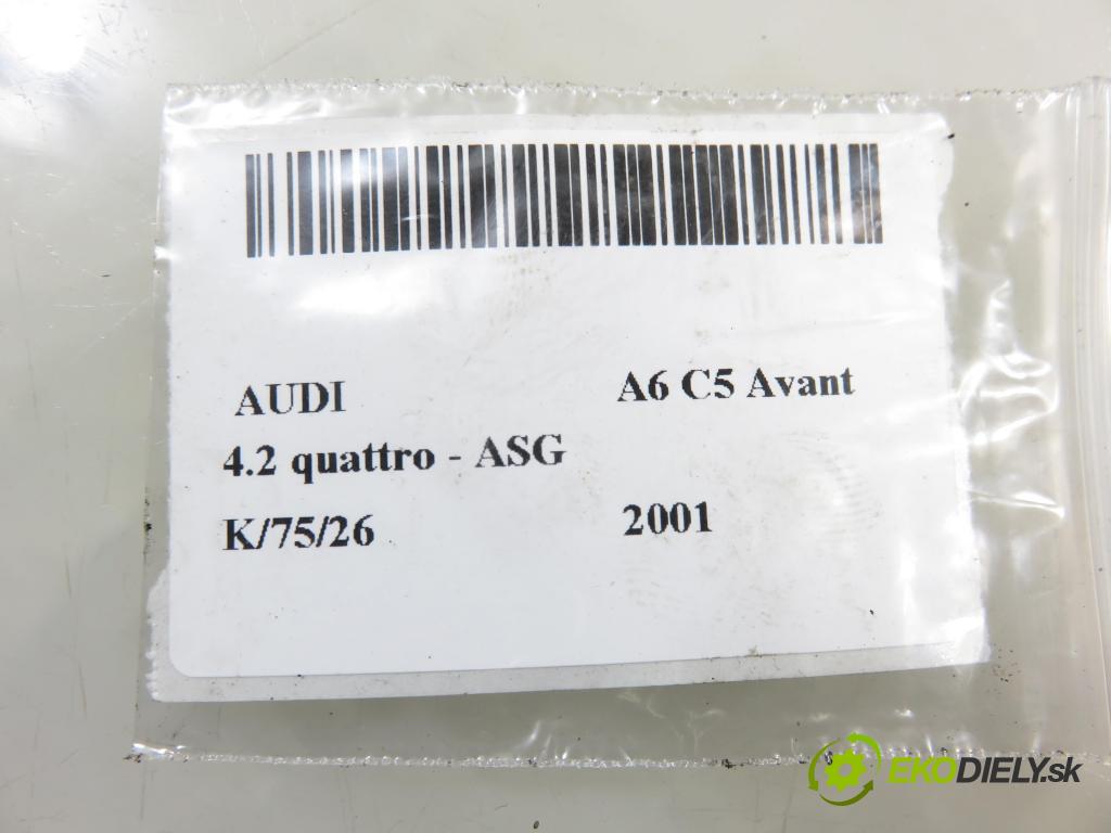 AUDI A6 Avant (4B5, C5) KOMBI 2001 220,00 4.2 quattro - ASG 4172,00 AirBag Motor 4B3199379C
