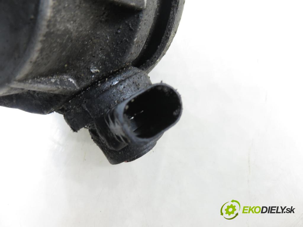AUDI A6 Avant (4B5, C5) KOMBI 2001 220,00 4.2 quattro - ASG 4172,00 AirBag Motor 4B3199379C