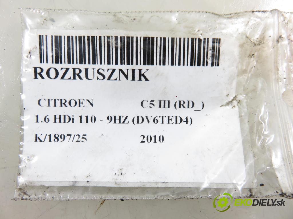 CITROEN C5 III (RD_) SEDAN 2010 80,00 1.6 HDi 110 - 9HZ (DV6TED4) 1560,00 Štartér 9663528880 ; M000T22471 (Štartér)