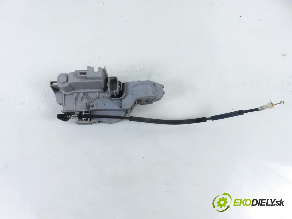 FIAT BRAVO II (198_) HB 2008 88,00 1.9 D Multijet - 192 A8.000 1910,00 zámok 