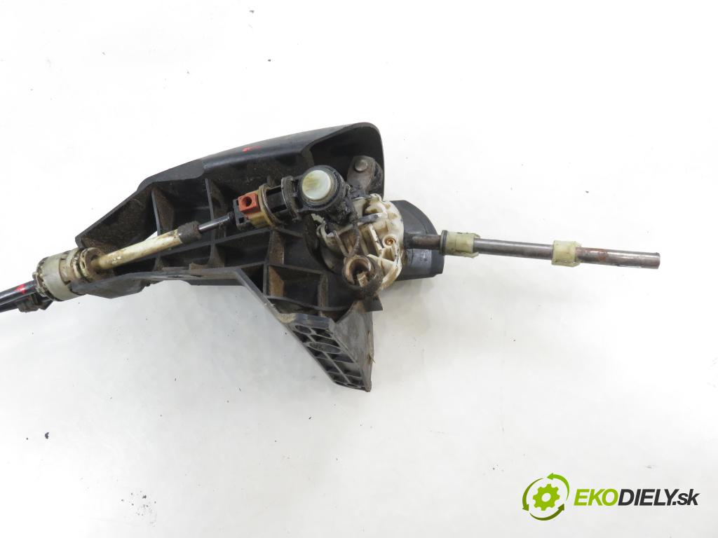 OPEL MOVANO Platforma / podwoyie (X70) KABINA/PLATFORMA 2007 0,00 2.5 CDTI - G9U 650 2464,00 ZVEDÁK: 8200201293