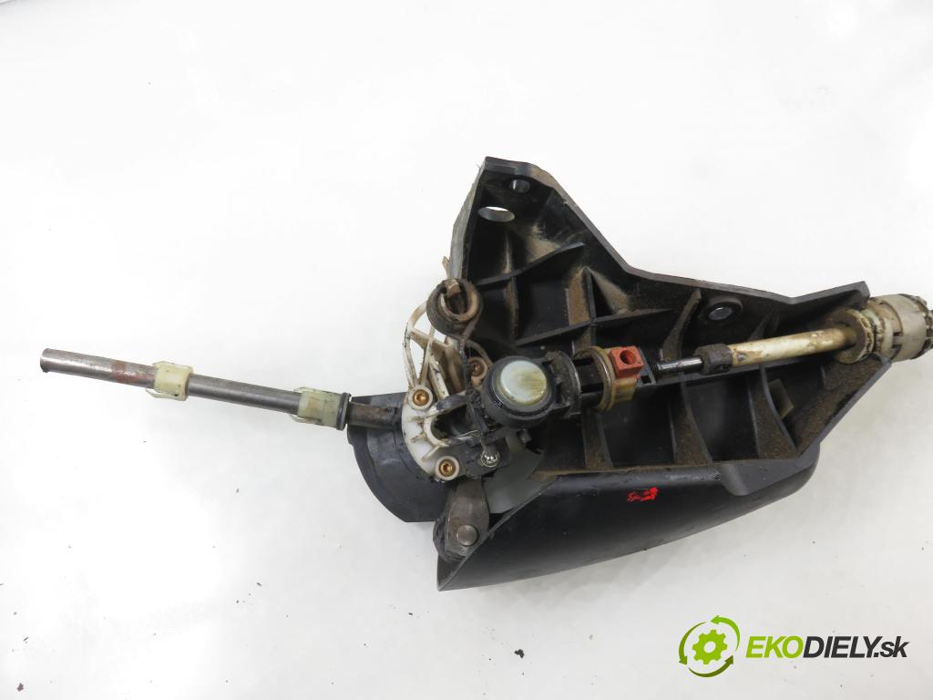 OPEL MOVANO Platforma / podwoyie (X70) KABINA/PLATFORMA 2007 0,00 2.5 CDTI - G9U 650 2464,00 ZVEDÁK: 8200201293