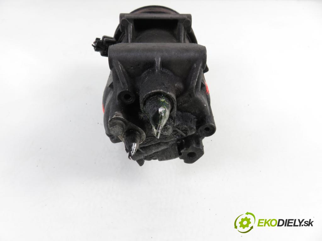 RENAULT SCENIC II (JM0/1_) MINIVAN 2004 63,00 1.5 dCi (JM1F) - K9K 724 1461,00 KOMPRESOR: klimatizace 8200470242 (Kompresor klimatizace)