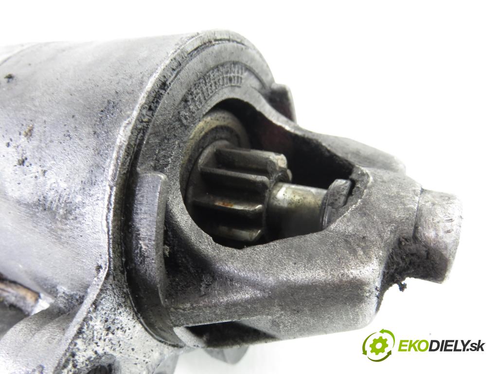 FORD FOCUS (DAW, DBW) HB 2001 66,00 1.8 TDDi 90 - C9DA 1753,00 Štartér  (Štartér)