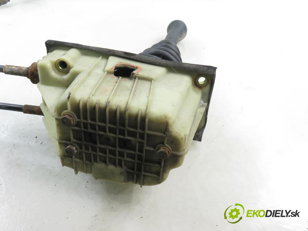FIAT SEICENTO / 600 (187_) HB 1999 29,00 0.9 39 - 1170 A1.046 899,00 ZVEDÁK: 46519030