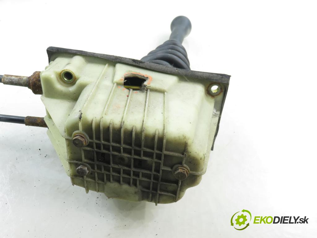 FIAT SEICENTO / 600 (187_) HB 1999 29,00 0.9 39 - 1170 A1.046 899,00 ZVEDÁK: 46519030