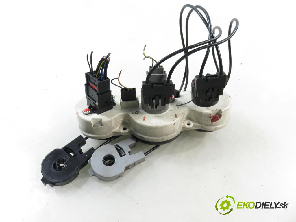 FORD FOCUS (DAW, DBW) HB 2001 66,00 1.8 TDDi 90 - C9DA 1753,00 Panel kúrenia KLIMATIZACE: 98AB18C419AF