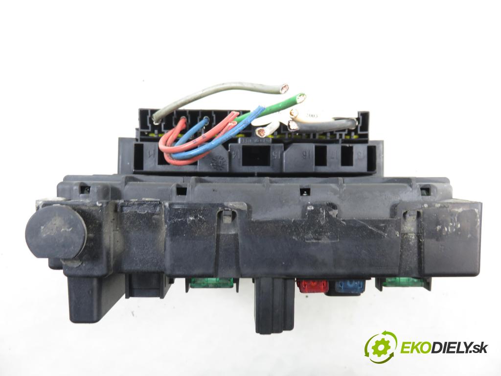 PEUGEOT 307 (3A/C) HB 2003 80,00 1.6 16V - NFU (TU5JP4) 1587,00 MODUL BSM 9650664080